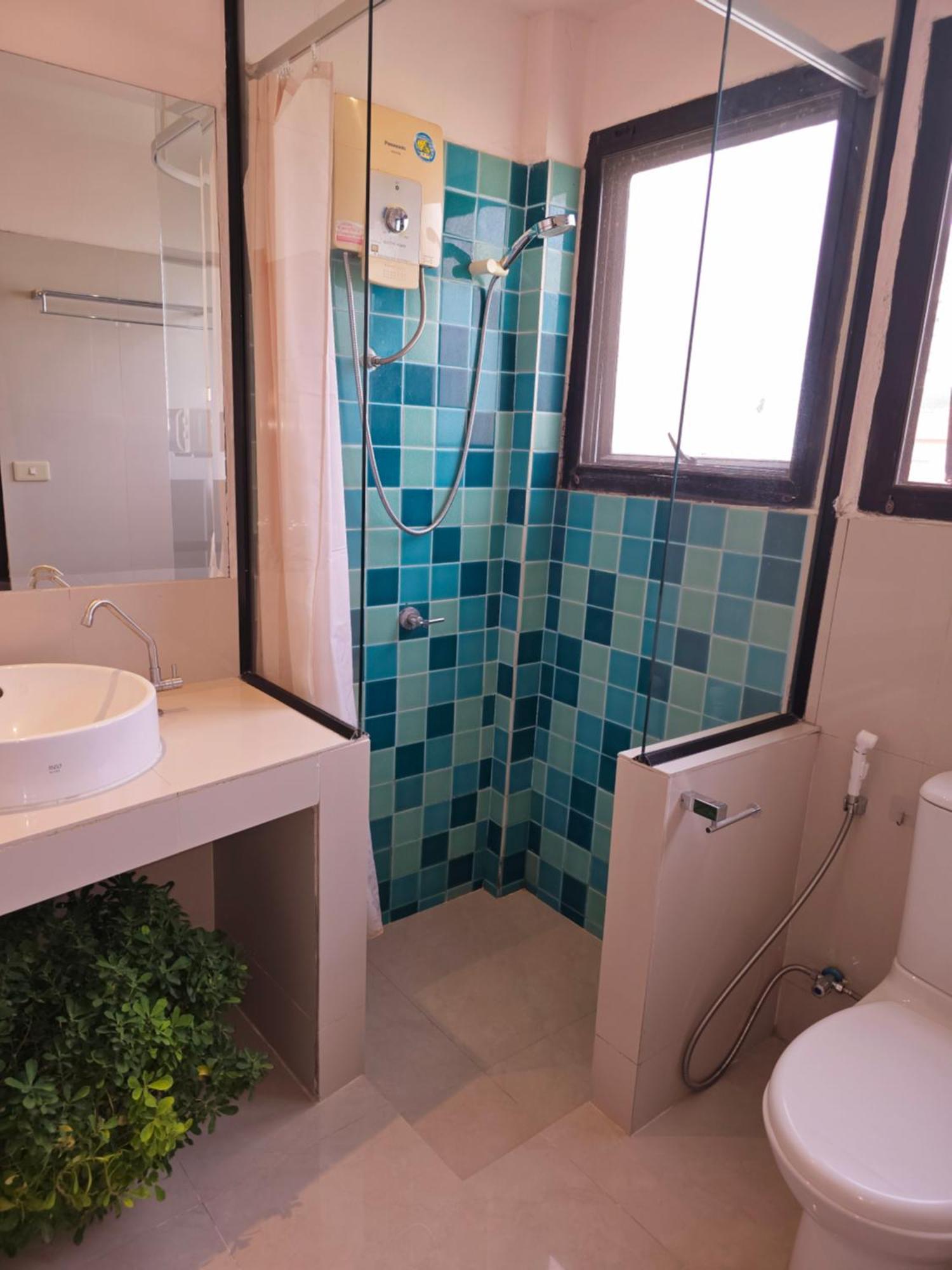 Old Spice 4 Downtown Serenity Luxurious Oasis Bkk Apartment Bangkok